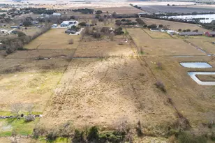 239 County Rd 402, Danbury, TX 77534 - Photo 37