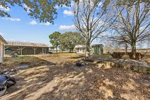 239 County Rd 402, Danbury, TX 77534 - Photo 29