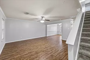 158 Bristol Bend Ln, Dickinson, TX 77539 - Photo 9