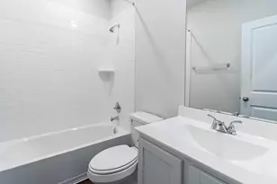 1539 Windrose Bnd, Angleton, TX 77515 - Photo 11