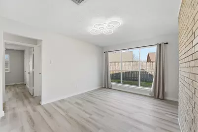 2210 Trail West Street, Sugar Land, TX 77478 - Photo 9