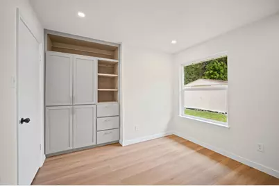 12031 Kleinmeadow Drive, Houston, TX 77066 - Photo 23
