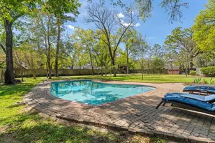 11739 Wood Ln, Houston, TX 77024 - Photo 43