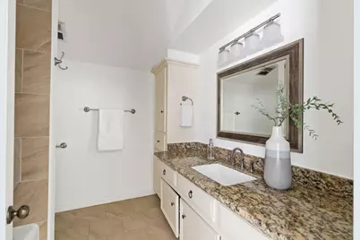 11739 Wood Lane, Houston, TX 77024 - Photo 41