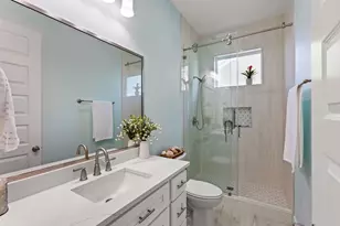 9417 Vista Bella, Galveston, TX 77554 - Photo 33