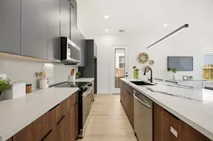 7130 St Augustine St, Houston, TX 77021 - Photo 7
