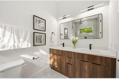 7130 Saint Augustine Street #B, Houston, TX 77021 - Photo 13