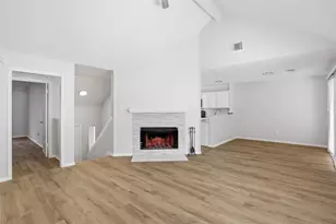 12919 Careywood Dr, Sugar Land, TX 77478 - Photo 3