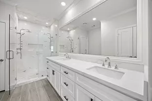 310 Wilcrest Dr, Houston, TX 77042 - Photo 17