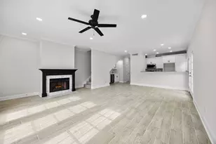 310 Wilcrest Dr, Houston, TX 77042 - Photo 3