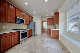 15 Fillgrove Pl, The Woodlands, TX 77382 - Photo 3