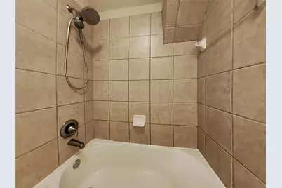 15 Fillgrove Place, The Woodlands, TX 77382 - Photo 13