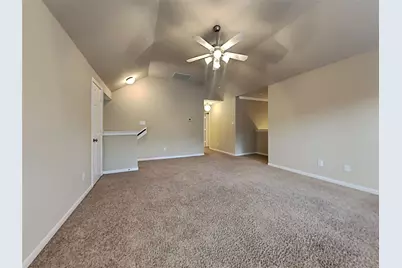 15 Fillgrove Place, The Woodlands, TX 77382 - Photo 11
