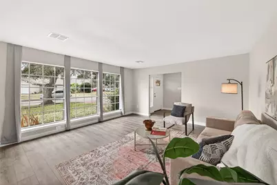 9110 Vickijohn Drive, Houston, TX 77031 - Photo 3