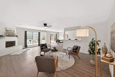 9110 Vickijohn Drive, Houston, TX 77031 - Photo 7