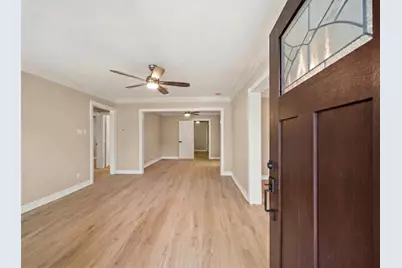 417 13th Avenue N, Texas City, TX 77590 - Photo 3