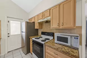 7530 Lemma Dr, Houston, TX 77041 - Photo 7