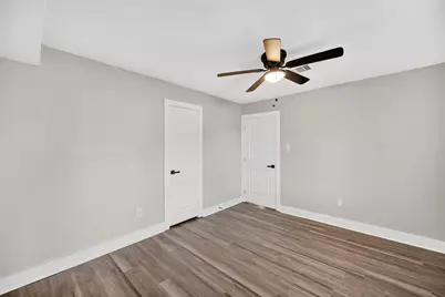 6835 Laughlin Drive, Missouri City, TX 77489 - Photo 31