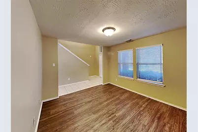 5446 Aloe Avenue, Baytown, TX 77521 - Photo 5