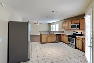 5446 Aloe Ave, Baytown, TX 77521 - Photo 3