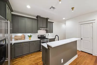 636 E 6th 1/2 Street, Houston, TX 77007 - Photo 3
