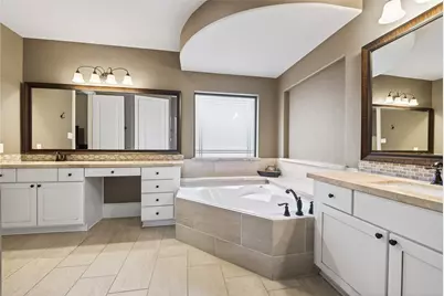 7907 Augusta Creek Court, Spring, TX 77389 - Photo 23