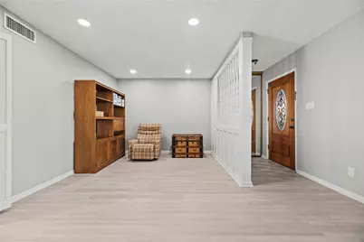 2212 Shadowdale Drive #358, Houston, TX 77043 - Photo 5