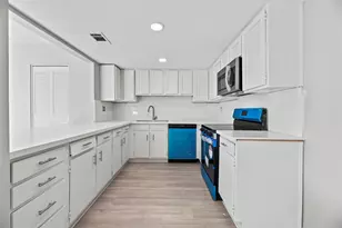 2212 Shadowdale Dr, Houston, TX 77043 - Photo 7