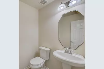 1745 N Meridian Greens Drive, Dickinson, TX 77539 - Photo 13