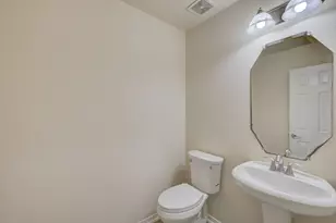 1745 N Meridian Greens Dr, Dickinson, TX 77539 - Photo 13