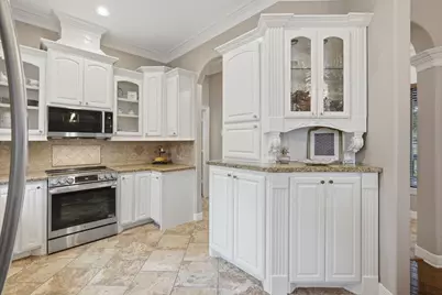 1680 Beech Drive, Conroe, TX 77385 - Photo 11