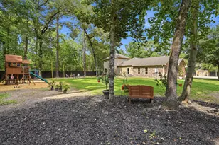 1680 Beech Dr, Conroe, TX 77385 - Photo 47