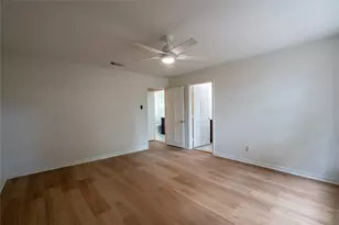 340 Rolling Hills Dr, Conroe, TX 77304 - Photo 25