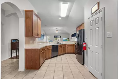 1803 Winding Trail Lane, Alvin, TX 77511 - Photo 5