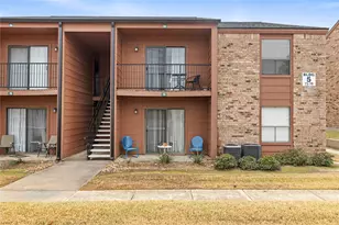 904 University Oaks Blvd, College Station, TX 77840 - Photo 1