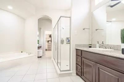 6515 Costa Sienna Lane, Houston, TX 77041 - Photo 9