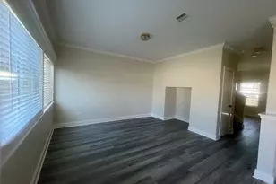 11809 Longwood Garden Way, Houston, TX 77047 - Photo 9