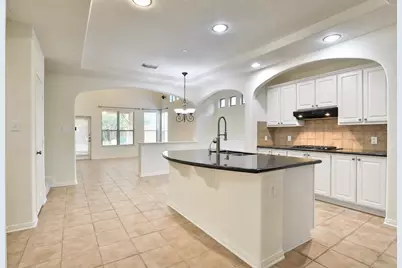 95 Douvaine Court, The Woodlands, TX 77382 - Photo 11