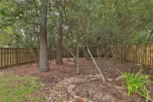 95 Douvaine Ct, The Woodlands, TX 77382 - Photo 29