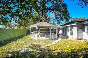 11443 Newbrook Dr, Houston, TX 77072 - Photo 31