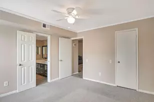 1880 White Oak Dr, Houston, TX 77009 - Photo 17