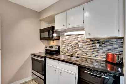 1880 White Oak Drive #102, Houston, TX 77009 - Photo 13