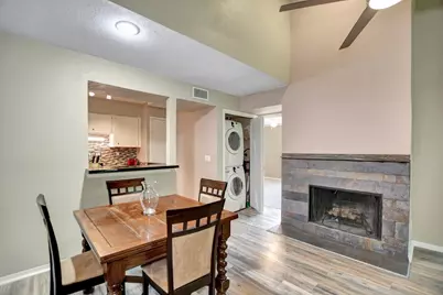 1880 White Oak Drive #102, Houston, TX 77009 - Photo 1