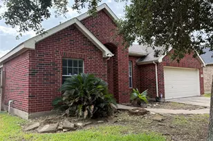 16126 Saxon Hollow Ln, Houston, TX 77084 - Photo 1