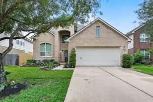 2010 Balsam Lake Ln, Pearland, TX 77584 - Photo 1