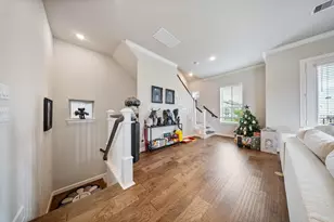 10605 Centre Green Way, Houston, TX 77043 - Photo 13