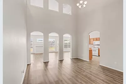 914 Brady Bend Drive, Spring, TX 77373 - Photo 5