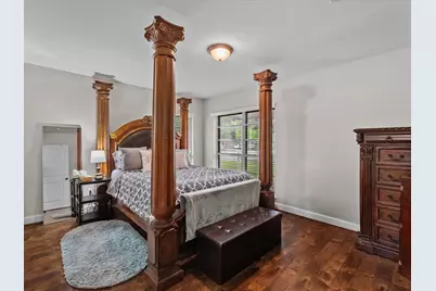 1613 S Hood Street, Alvin, TX 77511 - Photo 29