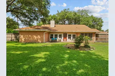 1613 S Hood Street, Alvin, TX 77511 - Photo 5