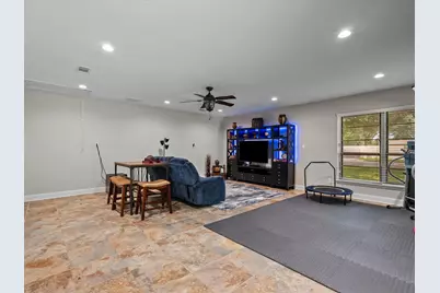 1613 S Hood Street, Alvin, TX 77511 - Photo 33